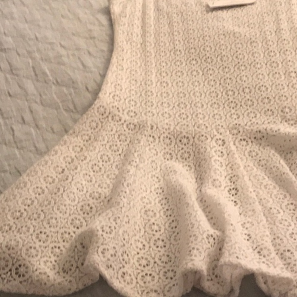 Dress - Beach - Picture 2 of 3